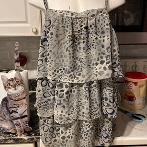 j Fashion Bug layered gray plus size top 1X